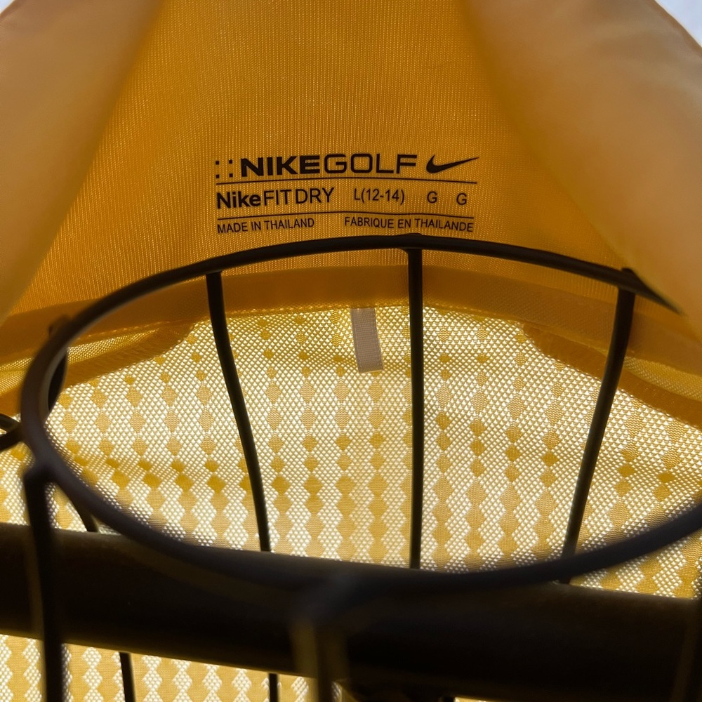 Nike Golf women’s long sleeve, Large. - Picture 3 of 3